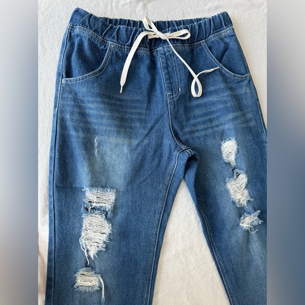 Japanese Weekend Women's Distressed Blue Boyfriend Jeans - Picture 3 of 10